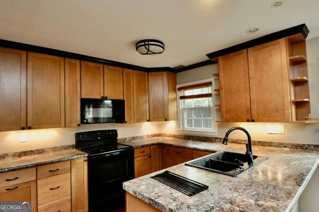 A8 - 115 Georgetown Dr, Condo with 3 bedrooms, 3 bathrooms and 2 parking in Athens GA | Image 7