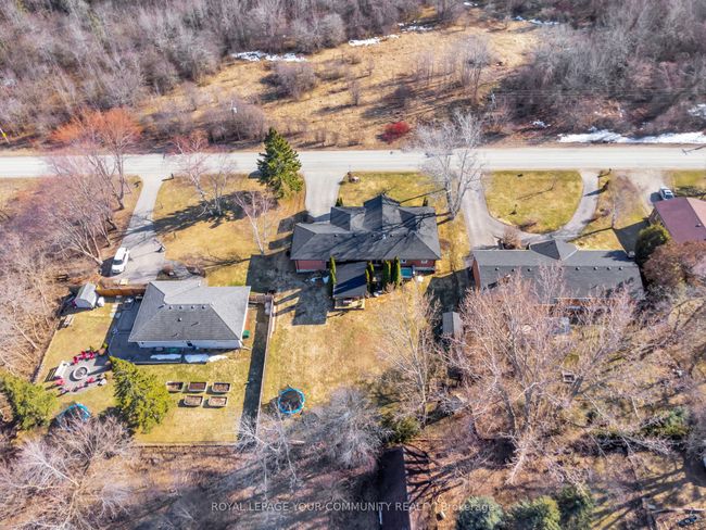 318 Duclos Point Rd, House other with 5 bedrooms, 3 bathrooms and 4 parking in Pefferlaw ON | Image 48