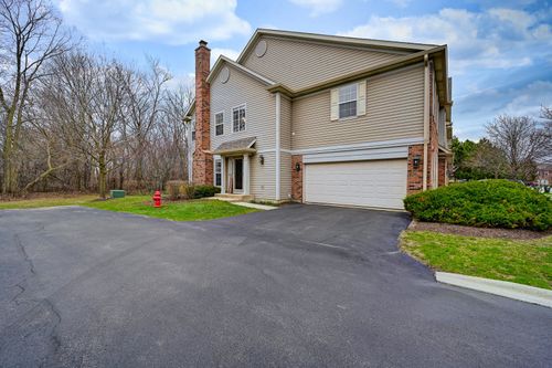 2136 Yale Cir, Hoffman Estates, IL, 60192-4156 | Card Image