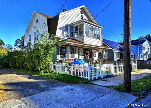 130 Horace St, Bridgeport, CT, 06610-2020 | Card Image
