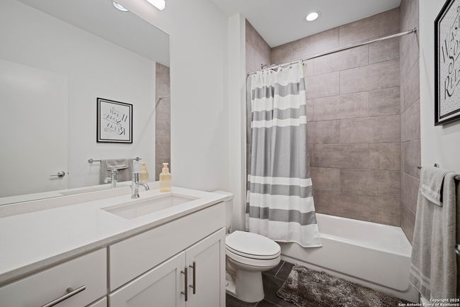 UNIT-902 - 102 Tendick, Condo with 3 bedrooms, 4 bathrooms and null parking in San Antonio TX | Image 20