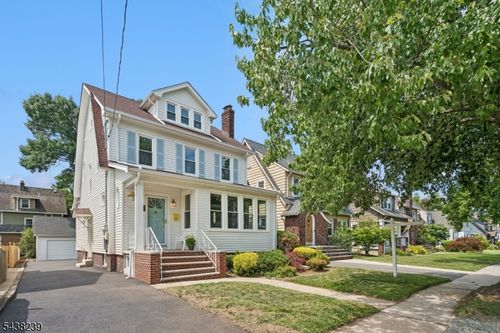 98 Midland Blvd, Maplewood, NJ, 07040-1821 | Card Image