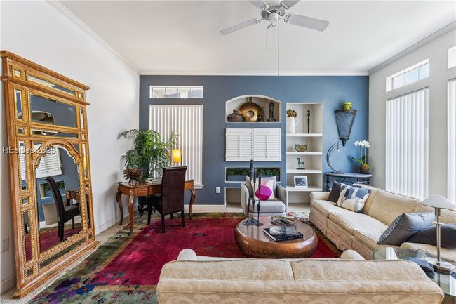 APT-1922 - 4 Indigo Run Dr, Condo with 3 bedrooms, 2 bathrooms and null parking in Hilton Head Island SC | Image 7