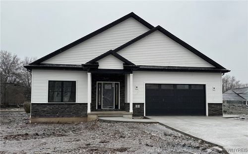 8 Birch Pl, Buffalo, NY, 14215-3002 | Card Image