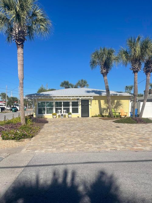 8213 Surf Dr, Panama City Beach, FL, 32408-4770 | Card Image
