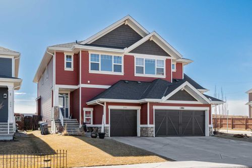 390 River Heights Cres, Cochrane, AB, T4C0T9 | Card Image
