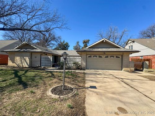 4760 S Irvington Ave, Tulsa, OK, 74135-6852 | Card Image