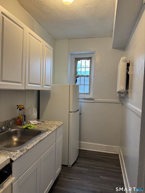 144 Grove Street, Waterbury, CT, 06710 | Card Image
