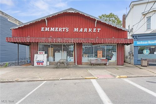 11 Canal St E, Navarre, OH, 44662-1211 | Card Image