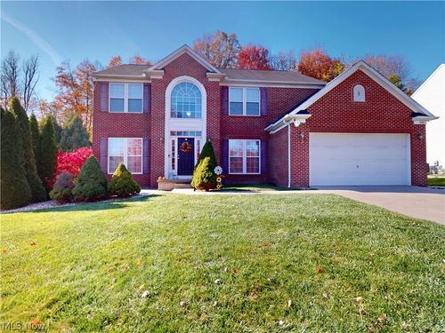 4484 Castlegate Boulevard, Uniontown, OH, 44685 | Card Image