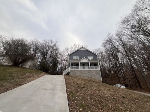 b-114 Valley View Cir, Clarksville, TN, 37040-4892 | Card Image