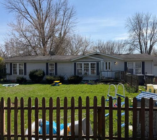 6372 Wright St, Kalamazoo, MI, 49048-3571 | Card Image