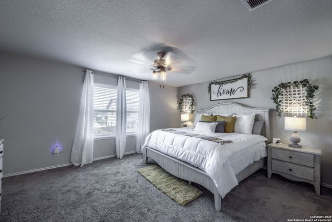 2520 Hiddenbrooke Trce, House other with 4 bedrooms, 3 bathrooms and null parking in Seguin TX | Image 5