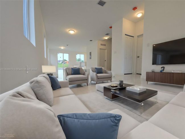 A - 22560 Sw 124 Ct, Townhouse with 5 bedrooms, 4 bathrooms and null parking in Miami FL | Image 6