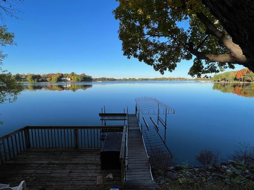 5355 Sunset Ln, Independence, MN, 55357-9506 | Card Image