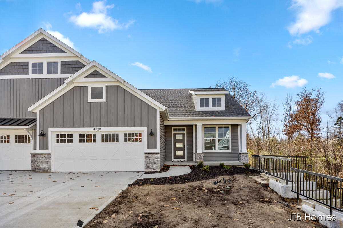 Albright Ct, Grandville, MI 49418