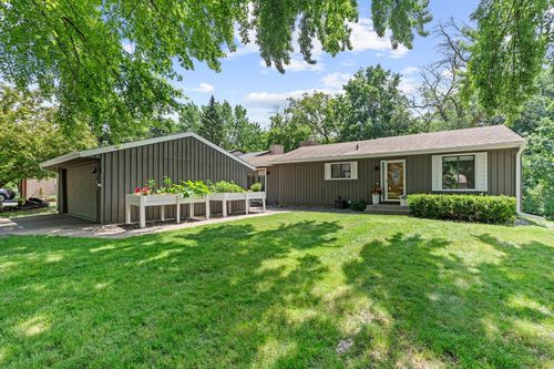 11757 Red Fox Dr, Maple Grove, MN, 55369-6397 | Card Image