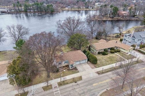 810 3rd St S, WISCONSIN RAPIDS, WI, 54494-4725 | Card Image