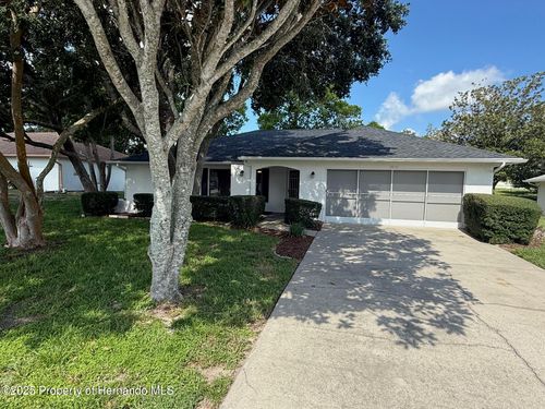 10233 Bedford Rd, Spring Hill, FL, 34608-5818 | Card Image