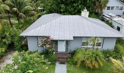 511 S 8th Street, House other with 3 bedrooms, 1 bathrooms and null parking in Fort Pierce FL | Image 2