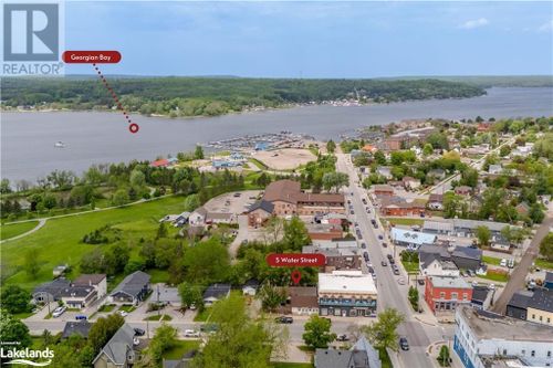 5 Water St, Penetanguishene, ON, L9M1V5 | Card Image