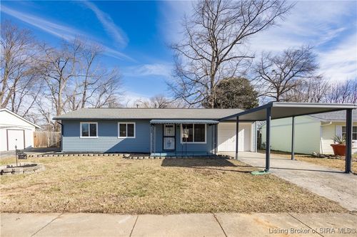 1116 Birchwood Dr, Jeffersonville, IN, 47130-6228 | Card Image