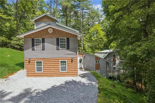 375 Deerfield Dr, Dahlonega, GA, 30533-5289 | Card Image