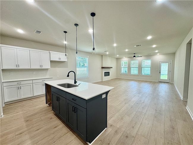 Open floorplan | Image 9