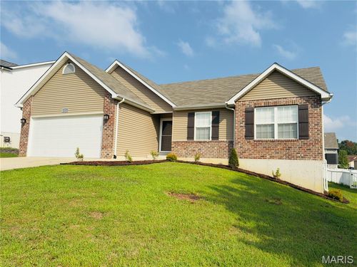 4115 S Milford, Hillsboro, MO, 63050-3636 | Card Image