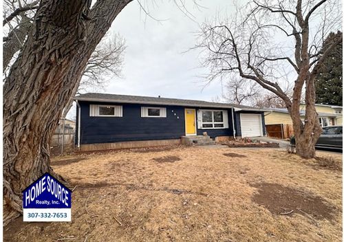 695 9th St, Lander, WY, 82520-2014 | Card Image