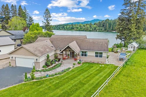 321 Reflection Dr S, Ione, WA, 99139-7900 | Card Image
