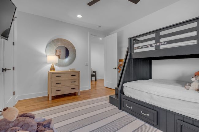 1007 Grandview Dr, Condo with 4 bedrooms, 3 bathrooms and 3 parking in Nashville TN | Image 33