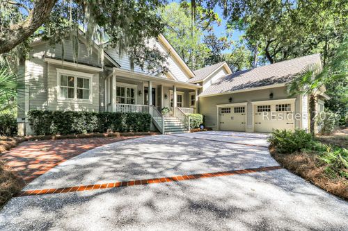 19 Wisteria Ln, Hilton Head Island, SC, 29928-4210 | Card Image