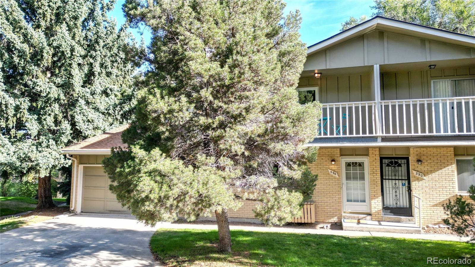 Upham St, Lakewood, CO 80226