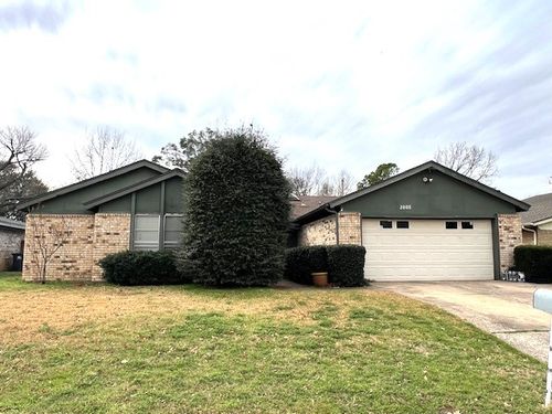 2008 Sexton Drive, Arlington, TX, 76015 | Card Image