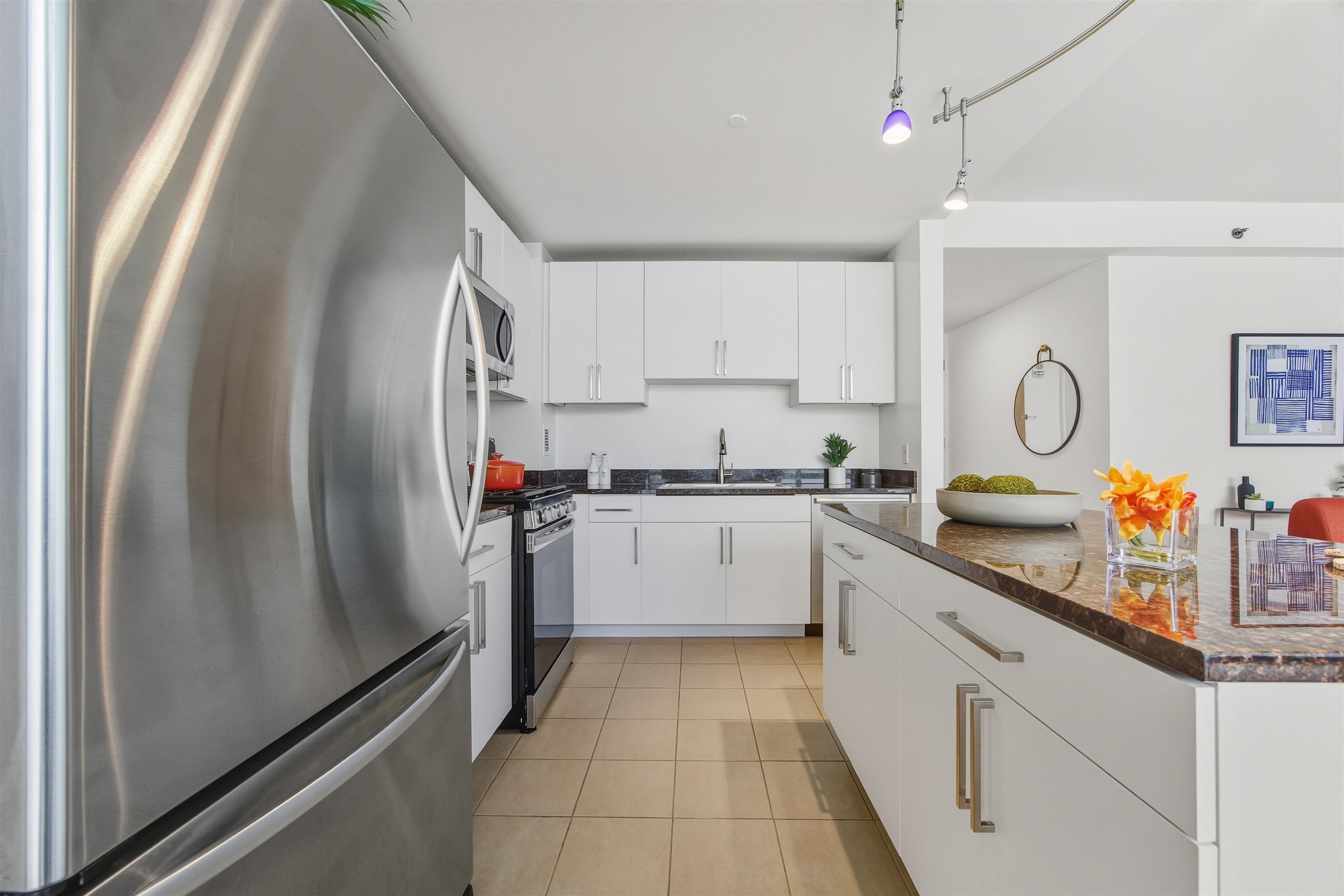 Residential in JC, Downtown 5
