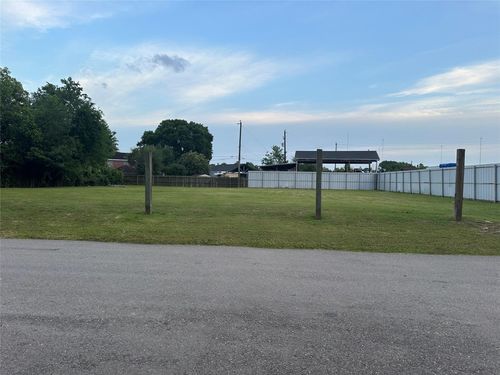 6721 Whitton Dr, Houston, TX, 77085-3513 | Card Image