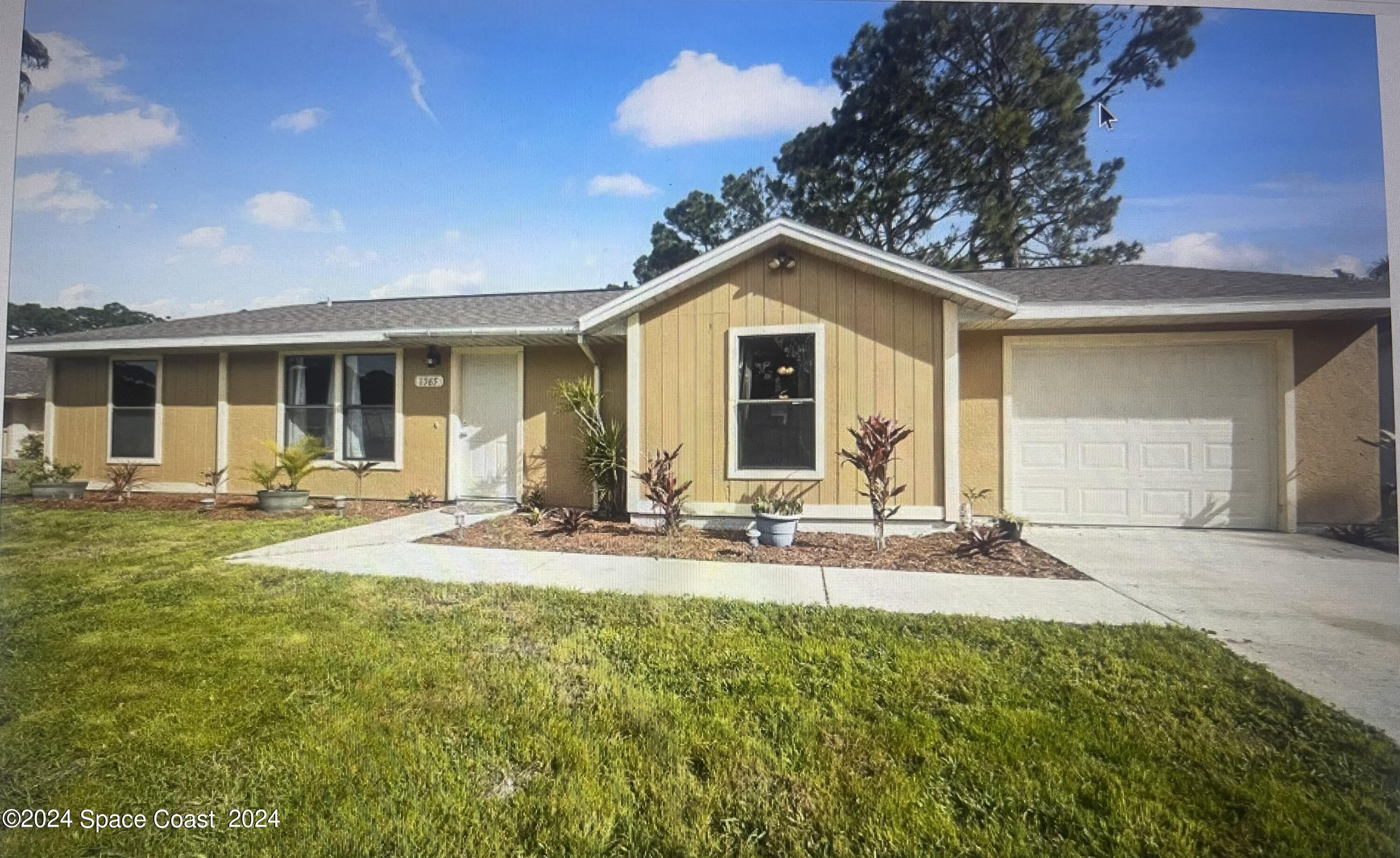 Napanee St, Palm Bay, FL 32907