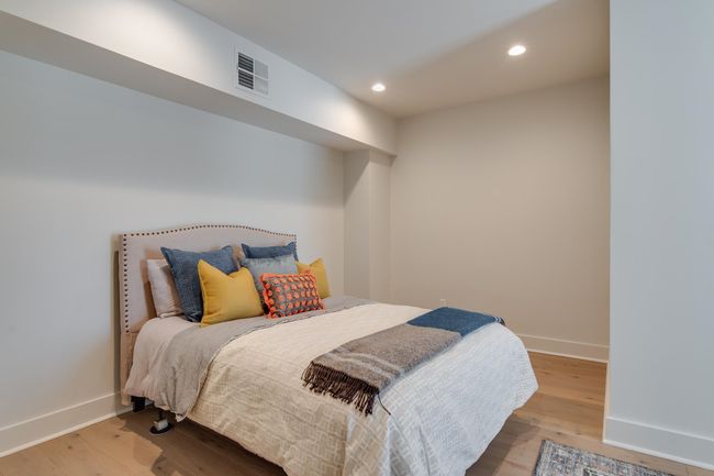 APT-404 - 435 S Front St, Condo with 2 bedrooms, 3 bathrooms and null parking in Memphis TN | Image 23