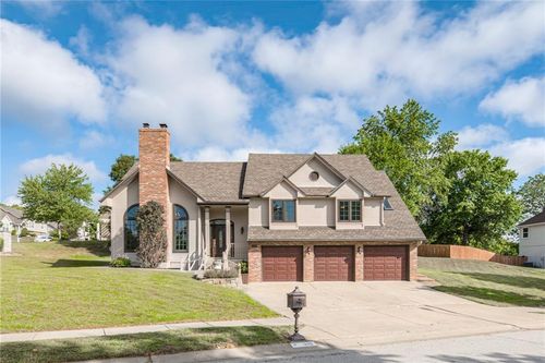 3110 Nw 59th St, Kansas City, MO, 64151-2883 | Card Image