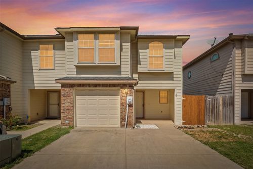 12611 Oceanside Dr, Euless, TX, 76040-3454 | Card Image