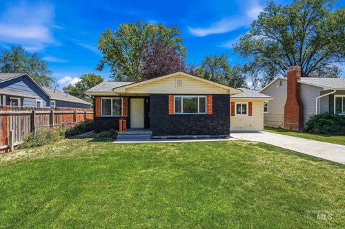 526 W Almond, Nampa, ID, 83686 | Card Image