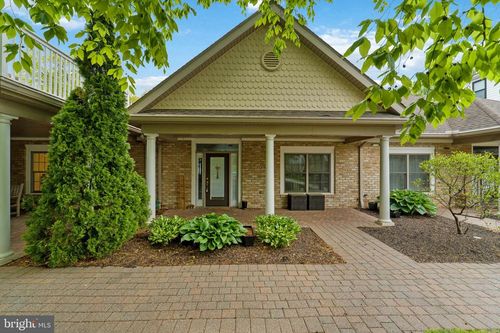 107 High Pointe Dr, HUMMELSTOWN, PA, 17036-8104 | Card Image