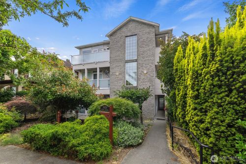 apt-103-2420 Grand Ave, Everett, WA, 98201-5706 | Card Image
