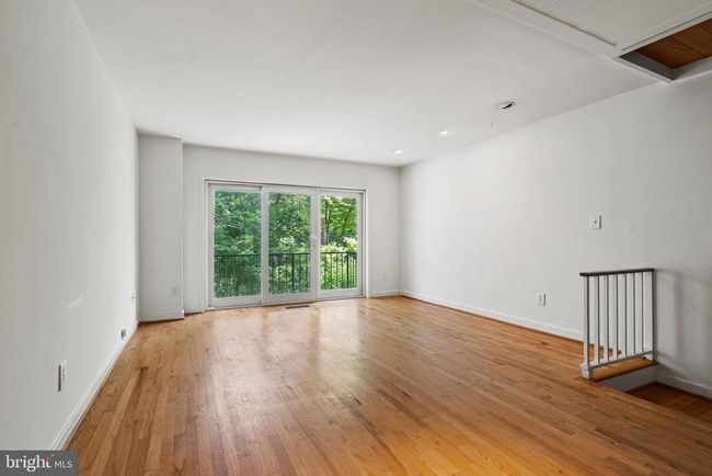 11493 Waterview Cluster, Townhouse with 3 bedrooms, 2 bathrooms and null parking in RESTON VA | Image 9