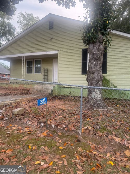 34 S Williams St, winder, GA, 30680-1936 | Card Image