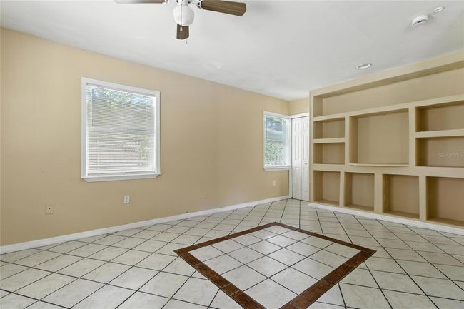 3014 E Emma St, House other with 3 bedrooms, 2 bathrooms and null parking in Tampa FL | Image 22