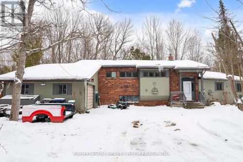 1208 Birchcliffe Cres, Severn, ON, L3V0W1 | Card Image