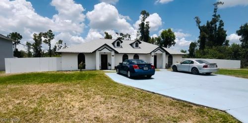 7057-7055-7057 Babcock Rd, FORT MYERS, FL, 33967-5830 | Card Image