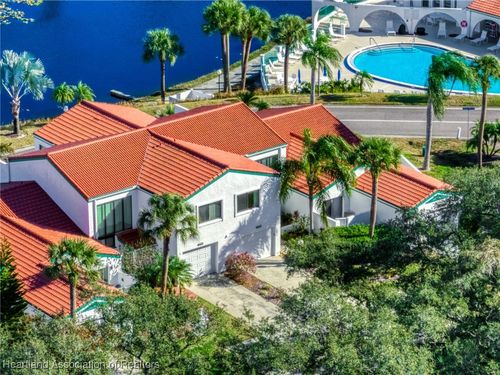 v2-c-4663 Bluffs Hill Ct, Sebring, FL, 33870-1210 | Card Image